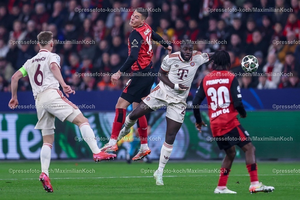 UCL11032502286 | 11.03.2025, Fußball, UEFA Champions League, Bayer 04 Leverkusen - FC Bayern München, Achtelfinale Rückspiel, BayArena, Saison 2024 2025: Joshua Kimmich (FC Bayern #6) und Dayot Upamecano (FC Bayern #2) gegen  Patrik Schick (Bayer04 Leverkusen #14) und Jeremie Frimpong (Bayer04 Leverkusen #30)DFB regulations prohibit any use of photographs as image sequences and or quasi-video.