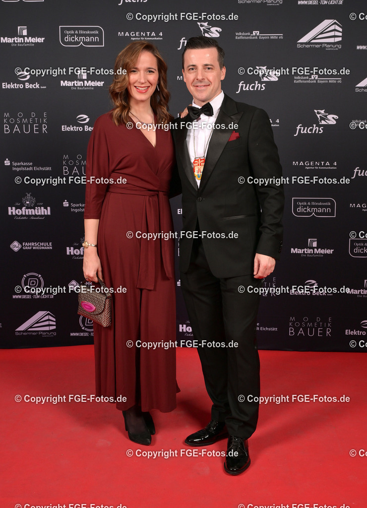 20250209-fge-hofball-0460 | Hofball der FGE am 09.02.2025 im Alten Stadttheater in Eichstätt. - Realisiert mit Pictrs.com