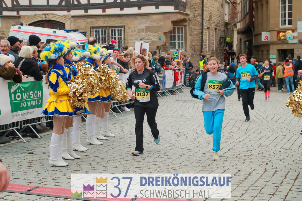 Roewisch Wohnbau Cup 5000m | 3 Koenigslauf 2023 - Realisiert mit Pictrs.com