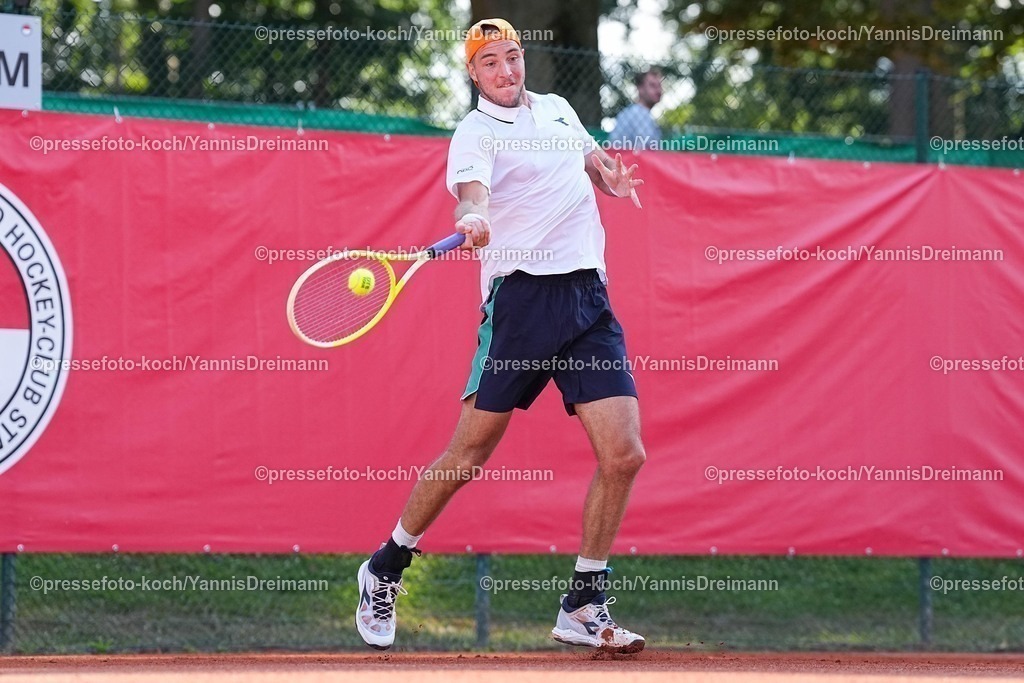 xYDR11072501093 | 11.07.2025, xydrx, Köln, Tennis, 1.Bundesliga Herren, Kölner THC Stadion Rot-Weiss 1 - TC Bredeney 1, Tennisanlage Olympiaweg: Jan-Lennard Struff (TC Bredeney 1)