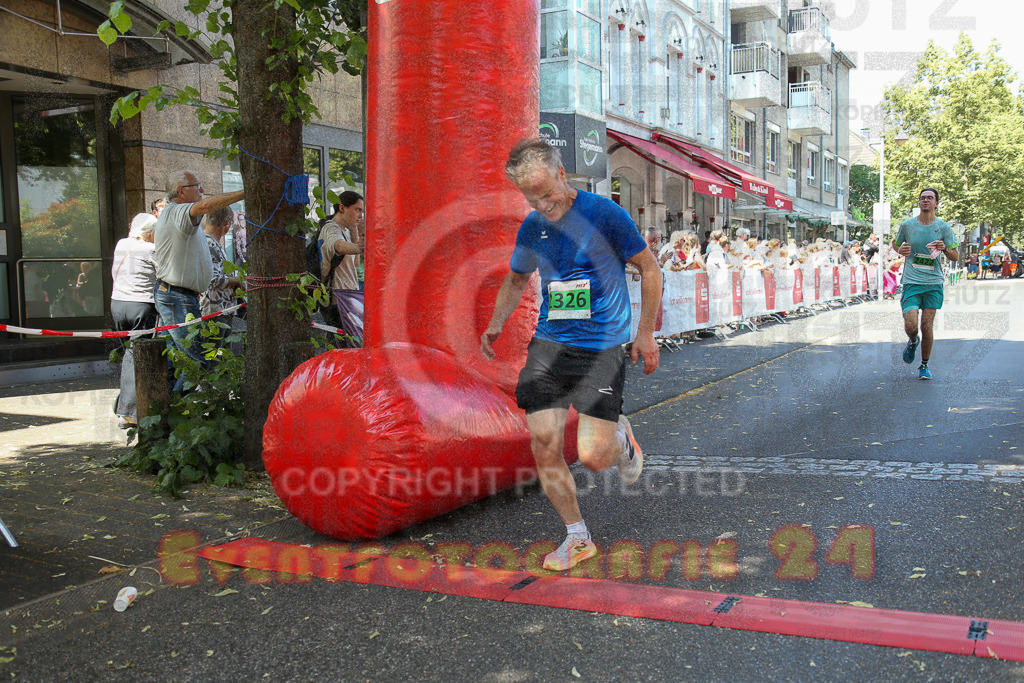 250621_1201_EX1_4616 | Sportfotografie im Rhein-Sieg Kreis, Köln, Bonn, NRW, Rheinland Pfalz, Hessen, etc. Unser Tätigkeitsfeld umfasst den Laufsport vom Volkslauf über den Marathon, Duathlon, Triathon bis zum Ultralauf wie Kölnpfad Ultra oder Schindertrail.