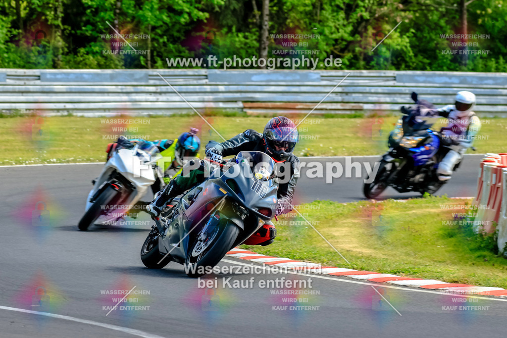 _OTO2341 | Hier findet Ihr Bilder von Touristenfahrten auf der Nürburgring Nordschleife oder von anderen Veranstaltungen die ich besucht habe. Viel Spass beim Durch Schauen 