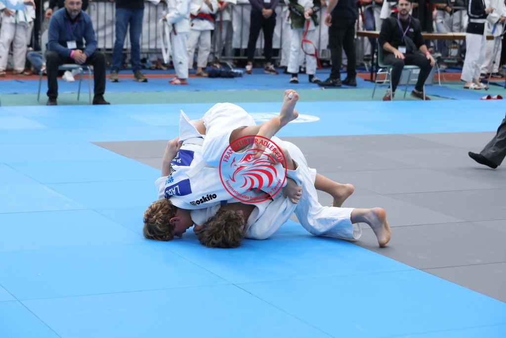 1J7A3390 | Fotos vom Adler Cup - Pictures from Adler Cup

Hier findet Ihr alle Eindrücke und großen Momente der Adler Cup Wochenenden. Here you will find all impressions and great moments of the Adler Cup weekends. - Realisiert mit Pictrs.com