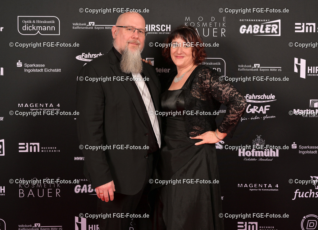 20240113-fge-fotos-0175 | Eröffnungsball der FGE am 13.01.2024 im Alten Stadttheater in Eichstätt. - Realisiert mit Pictrs.com