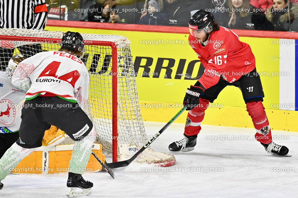 Österreich vs. Ungarn 14.12.2023 | Österreich vs. Ungarn 14.12.2023, Österreich vs. Ungarn  am 14.12.2023 in Klagenfurt (Heidi Horten Arena), Austria, (Photo by Bernd Stefan)