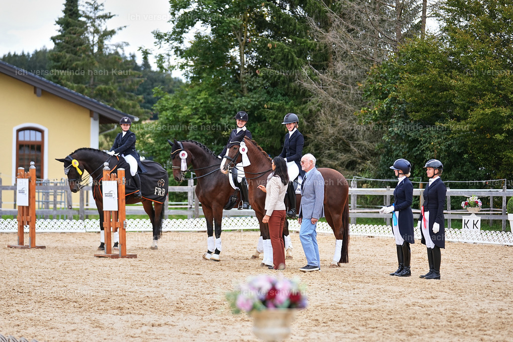 6-Siegerehrung-AMATUER-DRESSUR S_  -Marixx-3673 | working equitationturnier fotograf videograf stoibphotography marixx film working equitation deutschland reitsport turnierfotografie eventfotografie equestrian events