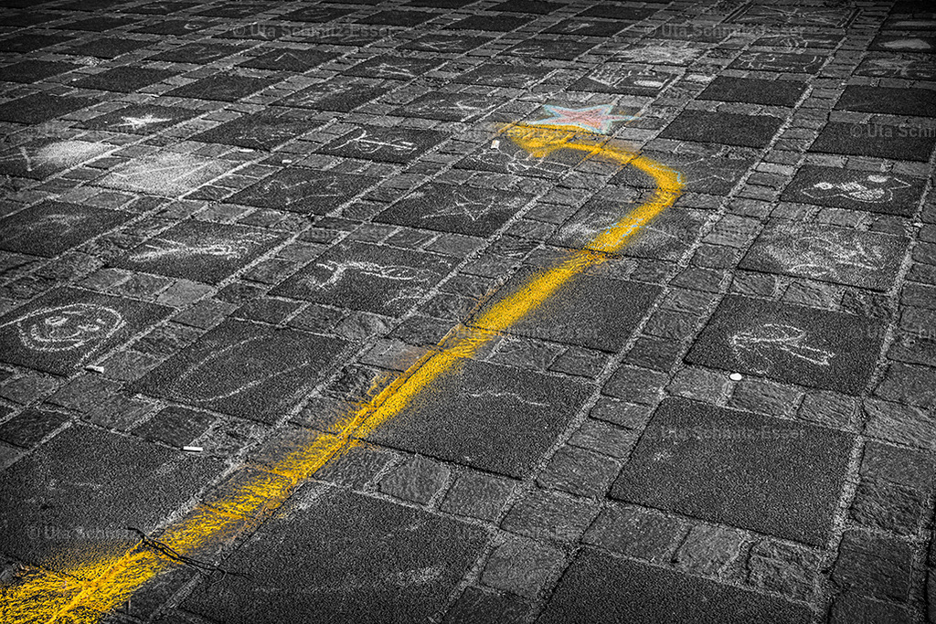 Corona_04 | CEUS Design - Realisiert mit Pictrs.com