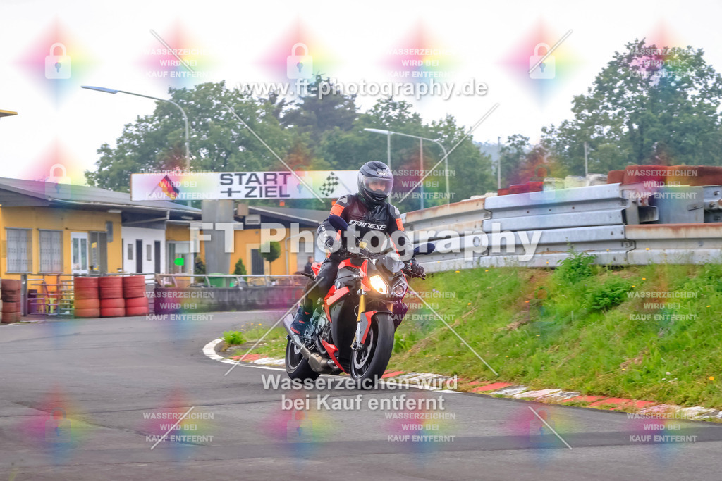 _TCM3186 | Hier findet Ihr Bilder von Touristenfahrten auf der Nürburgring Nordschleife oder von anderen Veranstaltungen die ich besucht habe. Viel Spass beim Durch Schauen 