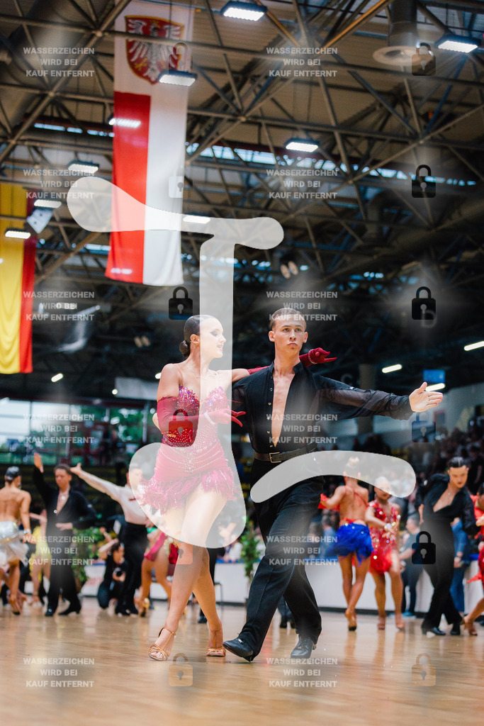 Hessen Tanzt WDSF Open Youth Latin 16th (53) Jakob Müller _ Viktoria Braun (TTC Erlangen)-2025-05-17-1709 | Webshop for digital downloads and prints of dance sport, event & show photographer Julian Link - Realisiert mit Pictrs.com