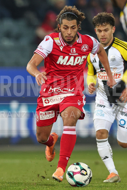 Austrian Bundesliga: Grazer AK 1902 vs LASK | GRAZ, AUSTRIA, 13.DEC.25 - SOCCER - ADMIRAL Bundesliga, Grazer AK 1902 vs LASK. The image shows Ramiz Harakate (GAK).