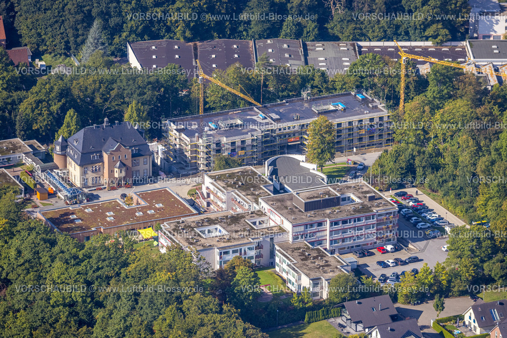 Froendenberg220901180 | Luftbild, Schmallenbachhaus, Seniorensiedlung, Fröndenberg, Fröndenberg/Ruhr, Ruhrgebiet, Nordrhein-Westfalen, Deutschland