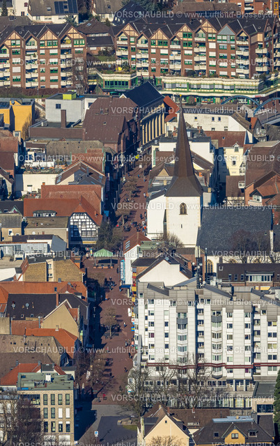 Luenen230204572 | Luftbild, City mit Fußgängerzone Lange Straße und Stadtkirche St. Georg, Lünen, Ruhrgebiet, Nordrhein-Westfalen, Deutschland