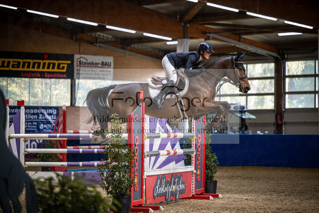 DOS_1904 | Entdecke hochwertige Reitturnierfotos von Foto Oger. Professionell, emotional und authentisch – jetzt Lieblingsmomente im Shop bestellen.Deutschlandweite Turnierfotografie. - Realisiert mit Pictrs.com