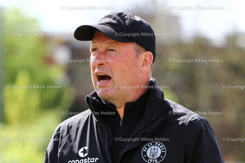 NH_Teutonia05_FCStPauliU23_RegionalligaNord_14042024 | Elard Ostermann (Trainer, FC St. Pauli U23)

Regionalliga Nord I 29. Spieltag I 14.04.2024