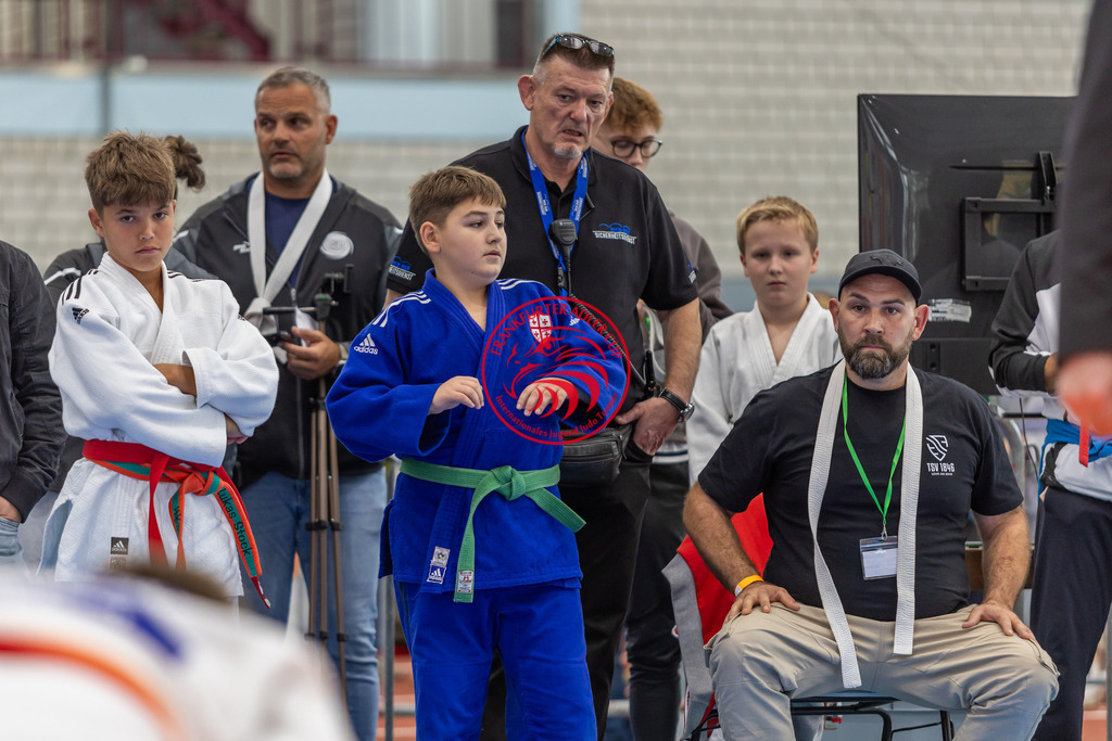 Internationaler Adler Cup 2024 | Foto vom Internationalen Adler Cup Judo Turnier im Sport- und Freizeitzentrum Kalbach im Oktober 2024 - Realisiert mit Pictrs.com