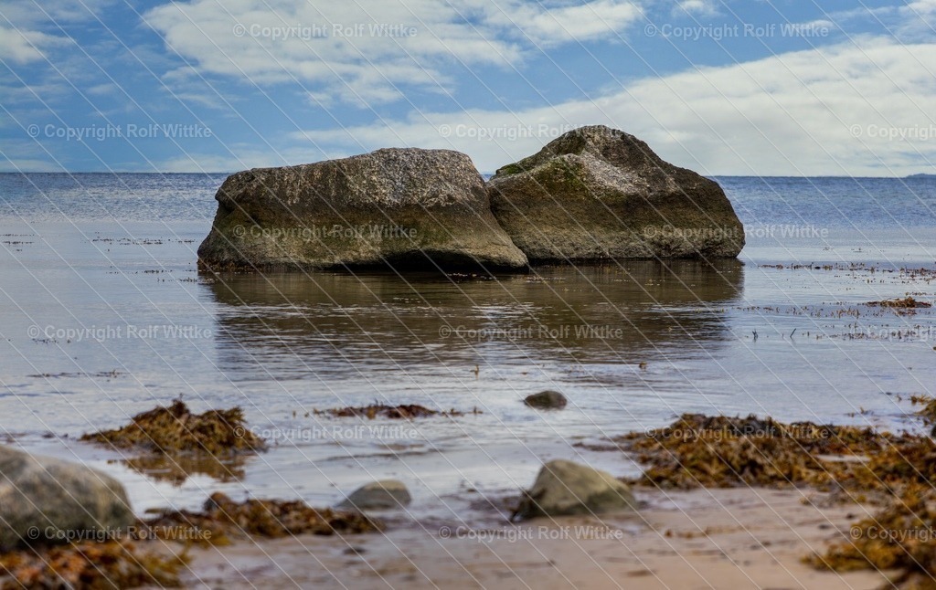 felsblock Ostsee | Rolf Wittke  - Realisiert mit Pictrs.com