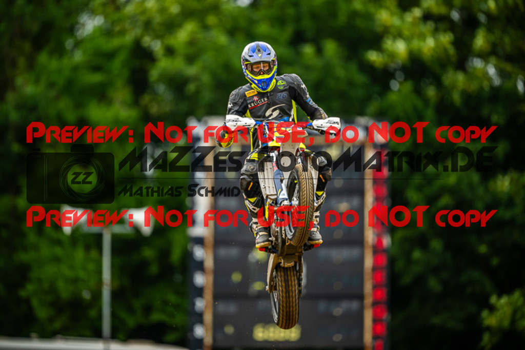 MaZZes_FotoMatrix_230701_3979 | S2