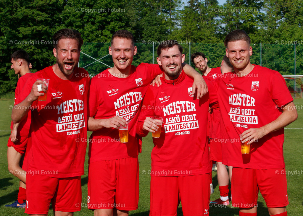 A_LUI_03052025_10 | SPORT FUSSBALL LL.OST ASKOE OEDT 1B-USV ST.ULRICH 03.05.2025IM BILD: V.L.SIMON ABRAHAM ,MARCO WEBER ,FLORIAN AIGNER (ALLE OEDT1B) UND (ST.ULRICH)FOTO:FOTOLUI