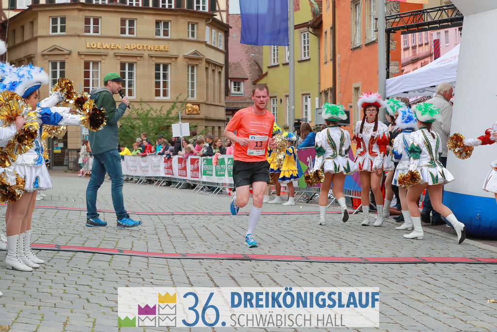 VR Bank Hauptlauf 10km | 3königslauf 2022 VR Bank Hauptlauf - Realisiert mit Pictrs.com