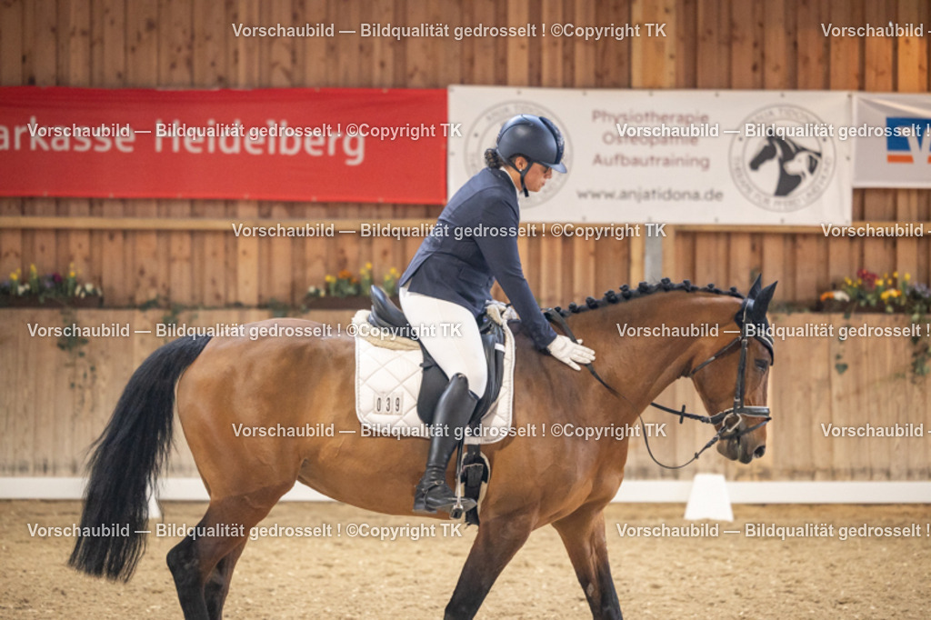 _D5A8657 | Emotionale Pferde- & People-Fotografie rund um Heidelberg, Leimen & Umgebung. Natürliche Fotos von Pferd, Mensch & Familie. Jetzt Termin sichern!