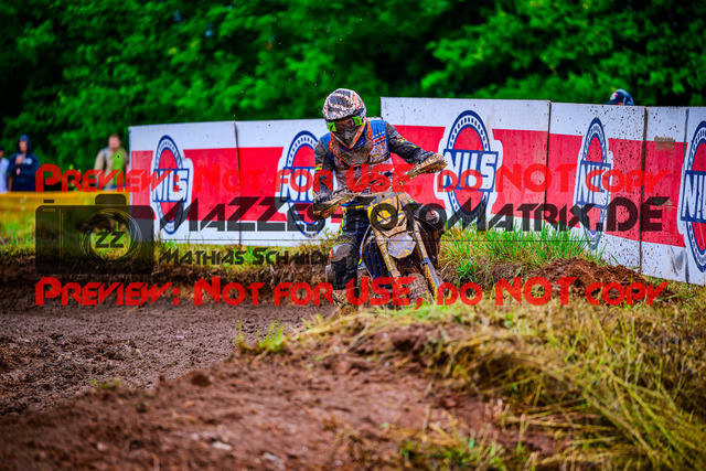 MaZZes_FotoMatrix_240818_6021986_5906 | S2