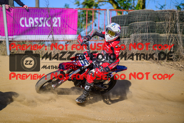 MaZZes_Fotomatrix_20241005_6021986_5979 | JUNIOR