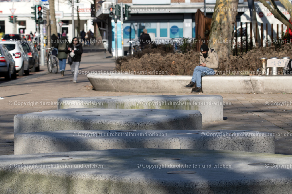 Brunnen zu fünf Teilen am Bremer Platz, Münster | Brunnen zu fünf Teilen am Bremer Platz hinter dem Hauptbahnhof, Münster - Realisiert mit Pictrs.com