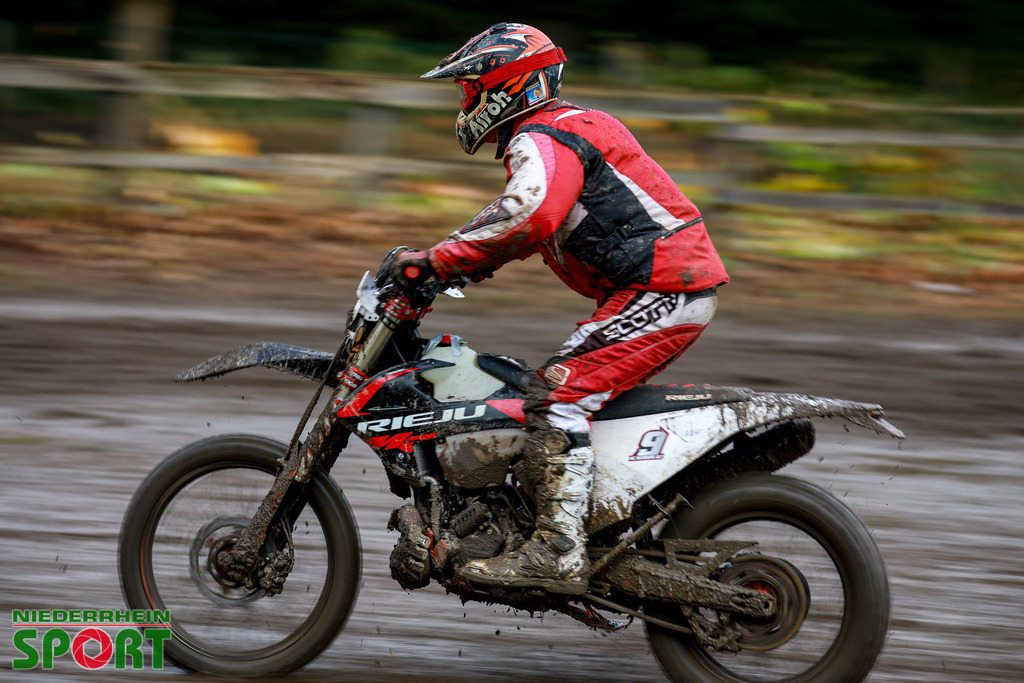 OpenTrack2024_Samstag_122 | Bildergalerie von Sport-Ereignissen aber auch von weiteren spannenden Dingen - nicht nur vom Niederrhein. In Anlehnung an den bekannten Spruch von Hanns Dieter Hüsch heißt das Motto: "Niederrhein ist überall".  - Realisiert mit Pictrs.com