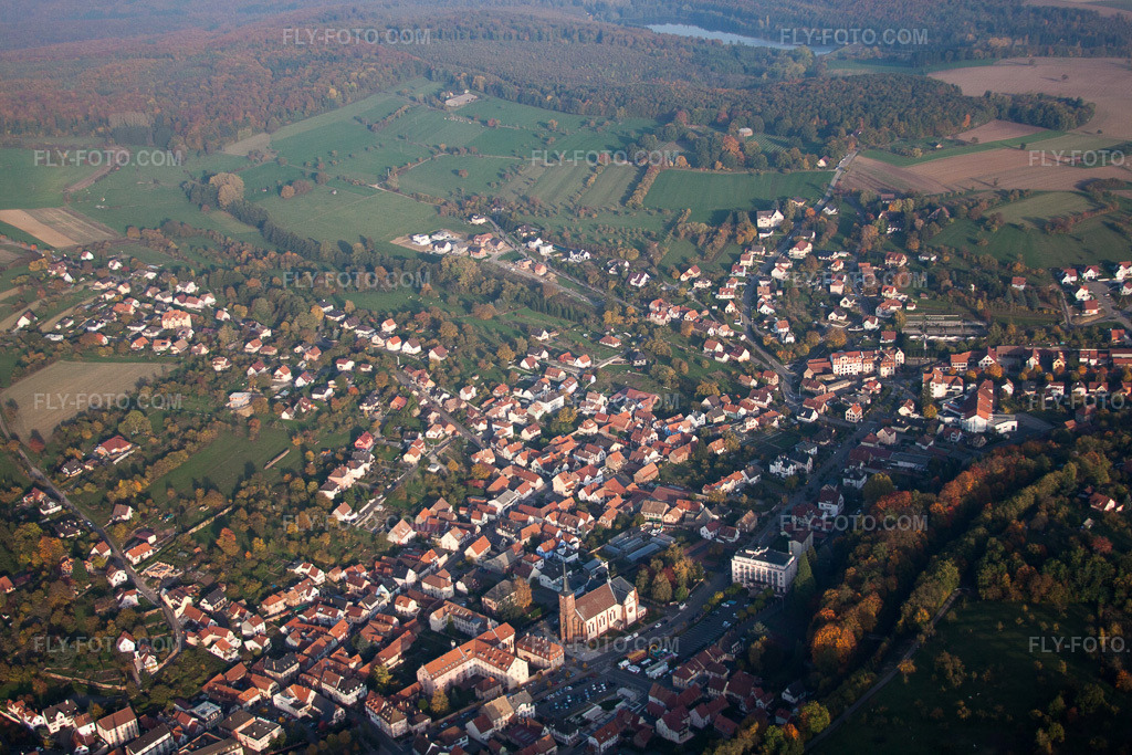 Aerial view: View of the town in Niederbronn-les-Bains in the state Bas-Rhin, France.Photo: IMG_54153.jpg taken on 10/21/2012 by Werner Riehm/FLY-FOTO.comResolution of the original: 4752 x 3168 px