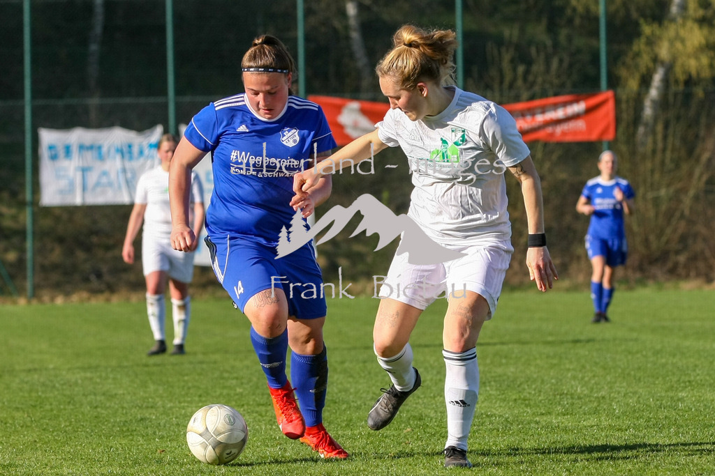 993T4500 | li. Andrea Kurz