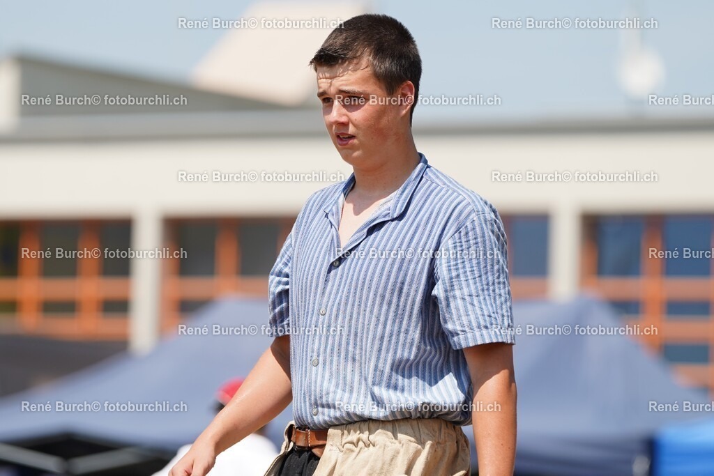 44 | René Burch leidenschaftlicher Fotograf aus Kerns in Obwalden.  Hier finden sie Sport, Landschaft und Natur Fotografie.
 - Realisiert mit Pictrs.com