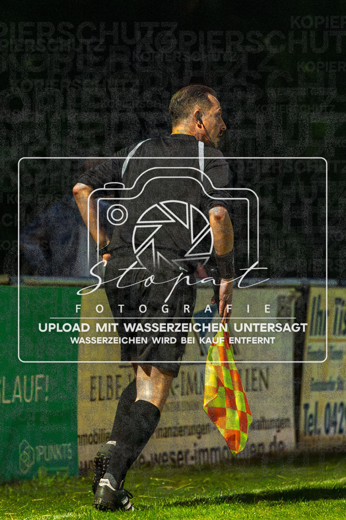 Landesliga Herren LG - TSV Ottersberg vs. TV Jahn Schneverdingen | Manuel Heß (Schiedsrichterassistent); Landesliga Herren LG - TSV Ottersberg vs. TV Jahn Schneverdingen am 29.05.26 in Wümmestadion, Ottersberg - Realisiert mit Pictrs.com