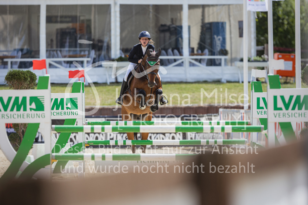 220728_BHO_BT_Stil-L2-406 | Deine schönsten Turniermomente als professionelle Fotos! Entdecke hochwertige Pferdesport-Fotografie im Online-Shop. Jetzt Fotos finden & bestellen!