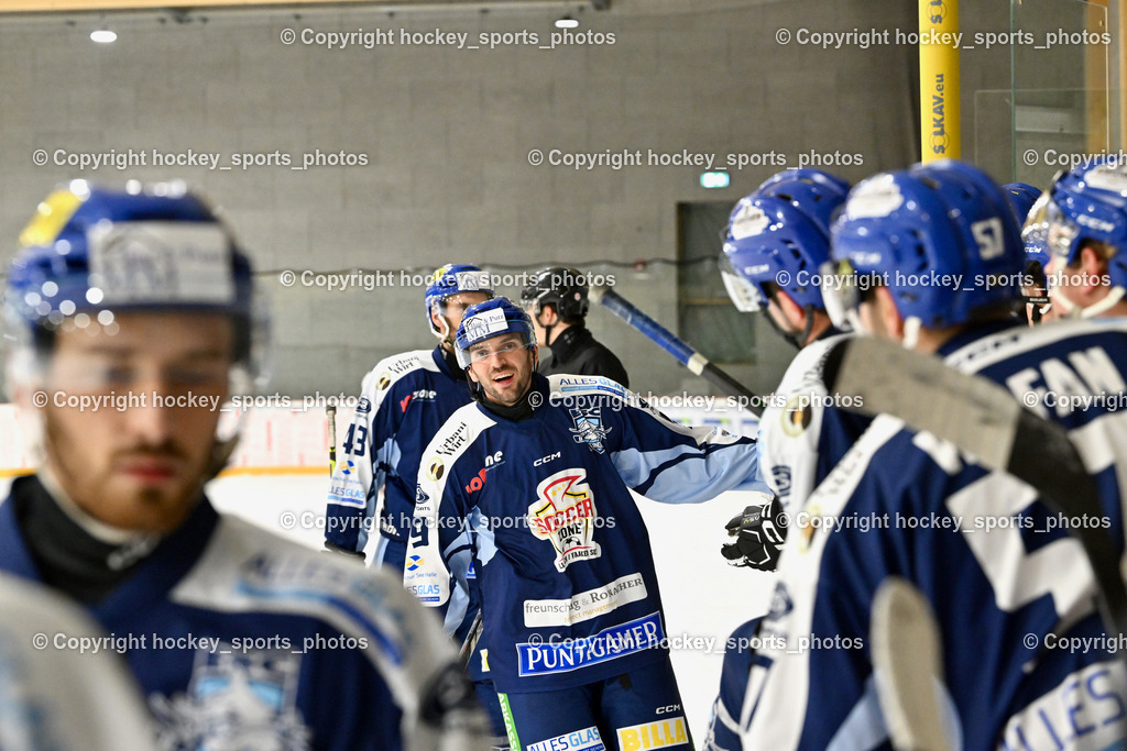 ESV FERLACH vs. ESC SOCCERZONE STEINDORF | #79 Petrik Benjamin ESC Steindorf, ESV FERLACH vs. ESC SOCCERZONE STEINDORF, ESV FERLACH vs. ESC SOCCERZONE STEINDORF am 22.11.2024 in Ferlach (Eishalle Ferlach ), Austria, (Photo by Bernd Stefan)