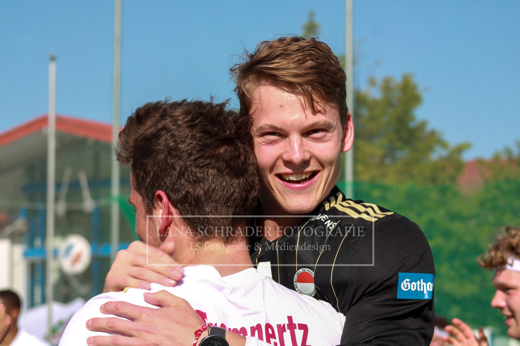 DM23 Finale Herren Mannheimer HC -  Rot-Weiß Köln 04.06.23-264 | lanaschraderfotografie - Realisiert mit Pictrs.com