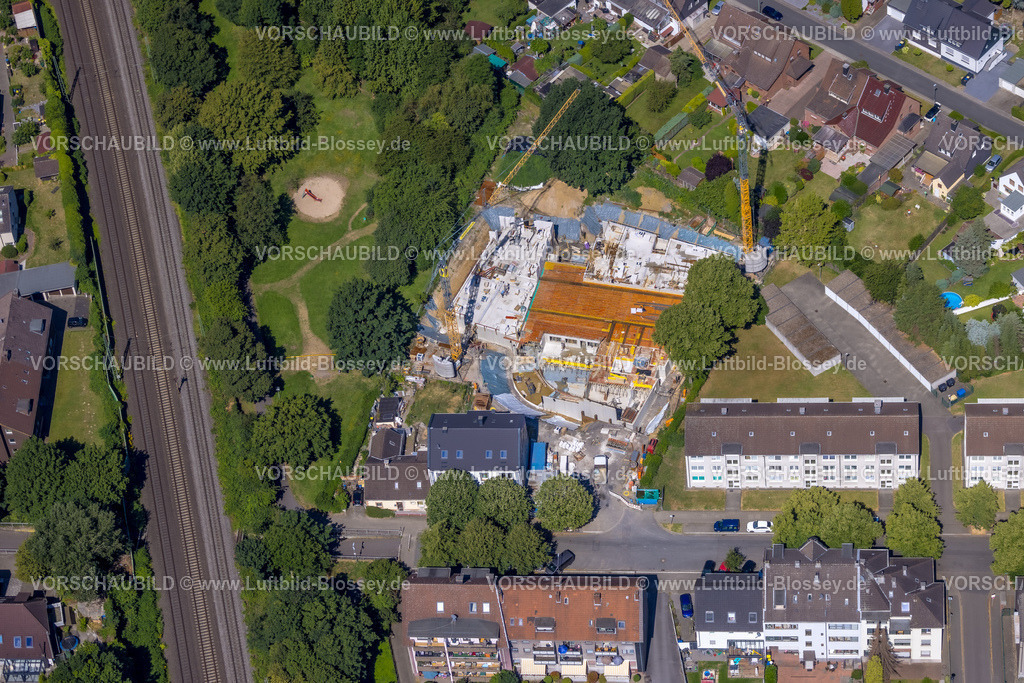 Essen230702669 | Luftbild, Baustelle und Neubau Sozialwohnungen an der Straße Kraienbruch, Dellwig, Essen, Ruhrgebiet, Nordrhein-Westfalen, Deutschland