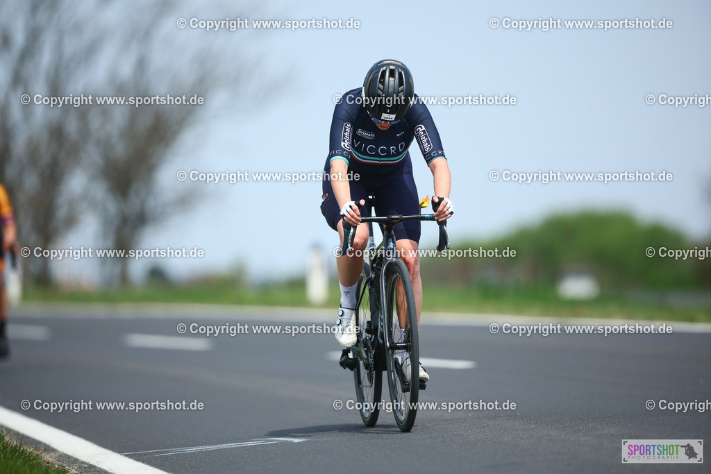 690_TRA55929 | Neusiedlersee Radmarathon 2026@sportshot_your_pictrs #yourpictures#roadtowm2029 #nrm #neusiedlerseeradmarathon #neusiedlersee #neusiedlerseetourismus #burgenland #mörbisch #nrm26 #burgenlandtourismus #voglundco #poweredbyburgenlandtourismus #radsport #rad #marathon #ucigranfondo #visitburgenland #ucigranfondoworldseries