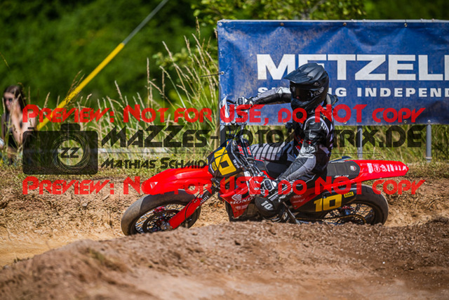 MaZZes_FotoMatrix_220619_1952 | S2