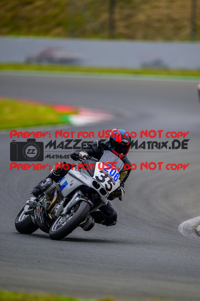 MaZZes_FotoMatrix_240724_6007705_7812 | BLAU