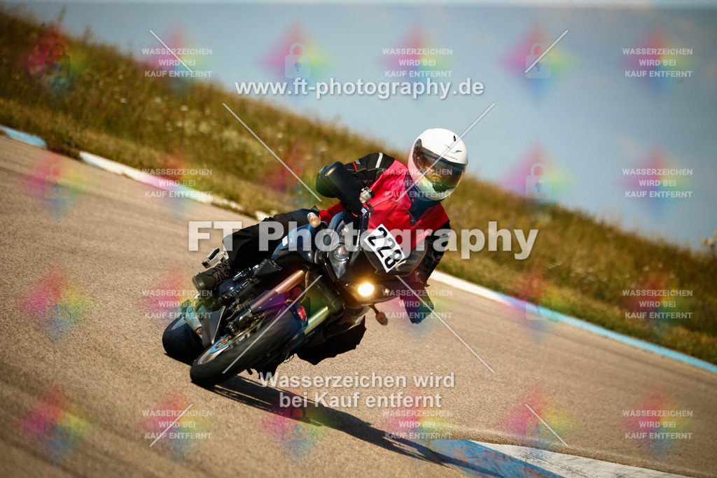 _MOT9448 | Hier findet Ihr Bilder von Touristenfahrten auf der Nürburgring Nordschleife oder von anderen Veranstaltungen die ich besucht habe. Viel Spass beim Durch Schauen 