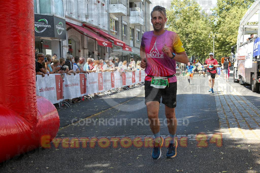 250621_1204_EX1_4781 | Sportfotografie im Rhein-Sieg Kreis, Köln, Bonn, NRW, Rheinland Pfalz, Hessen, etc. Unser Tätigkeitsfeld umfasst den Laufsport vom Volkslauf über den Marathon, Duathlon, Triathon bis zum Ultralauf wie Kölnpfad Ultra oder Schindertrail.