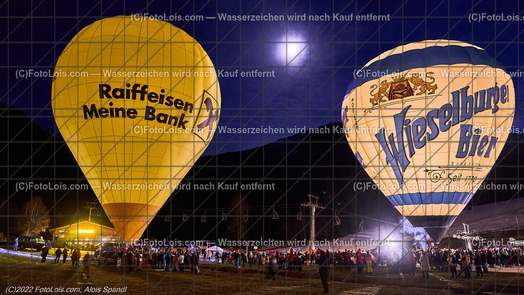 ALP0295_Nacht der Ballone_Lackenhof | (C)FotoLois.com, Alois Spandl, 'Nacht der Ballone' des Ballonclub ÖTSCHERLAND in Lackenhof/Weitental, gemeinsame Veranstaltung mit Tourismusverband ÖTSCHER, Mi 28. Dezember 2022.