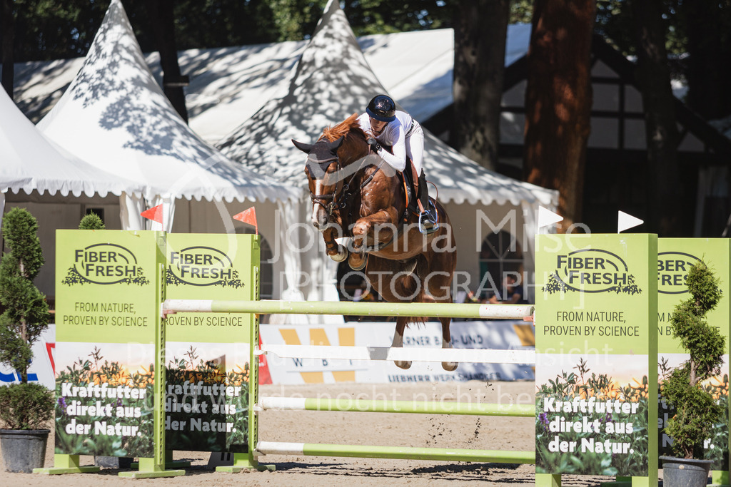 230908_OWLCh_MediumTour-151 | Deine schönsten Turniermomente als professionelle Fotos! Entdecke hochwertige Pferdesport-Fotografie im Online-Shop. Jetzt Fotos finden & bestellen!