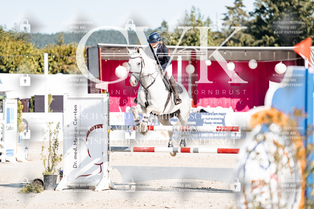 CK904771 | Turnierfotografie Pferdefotografie Trier Rheinland-Pfalz Pferdesport Reitsport Tierfotografie Sportfotografie Pferdevideo Pferdevideografie Equestrianvideography equestrianphotography  - Realisiert mit Pictrs.com