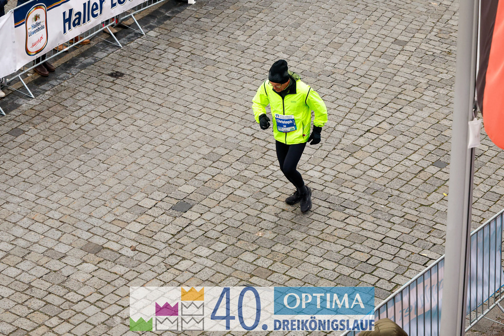 VR Bank Hauptlauf 10km | 40. Optima 3koenigslauf 2026 - Realisiert mit Pictrs.com