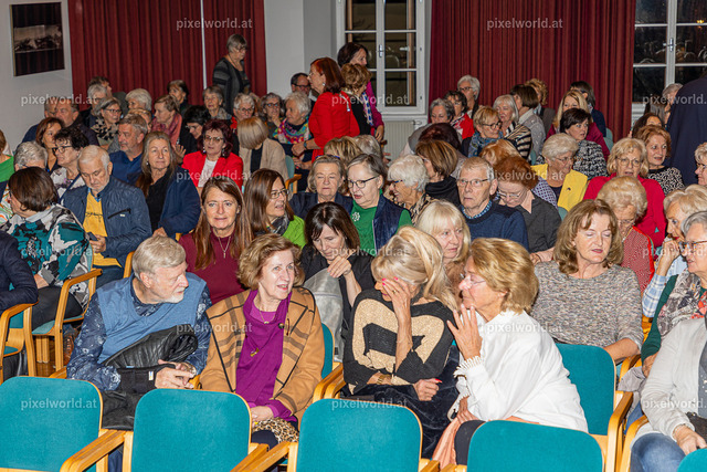 Kulturverein Feldkirchen - Lesung mit Heidelinde Weis | Bildershop von pixelworld.at - Realisiert mit Pictrs.com