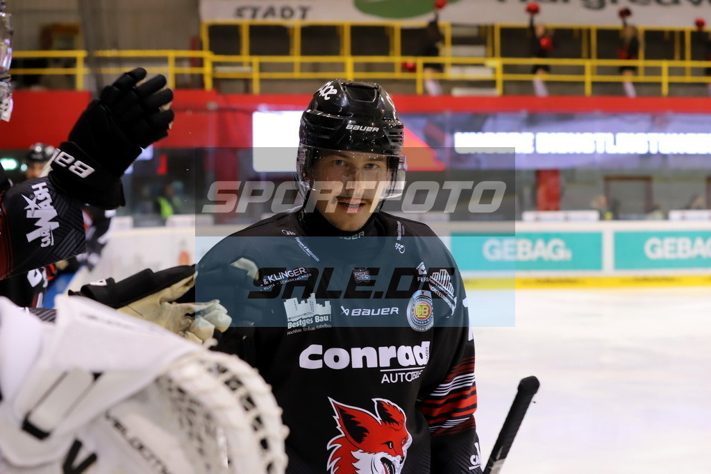 Nicklas Mannes - EVD | Nicklas Mannes - EVD - Realisiert mit Pictrs.com