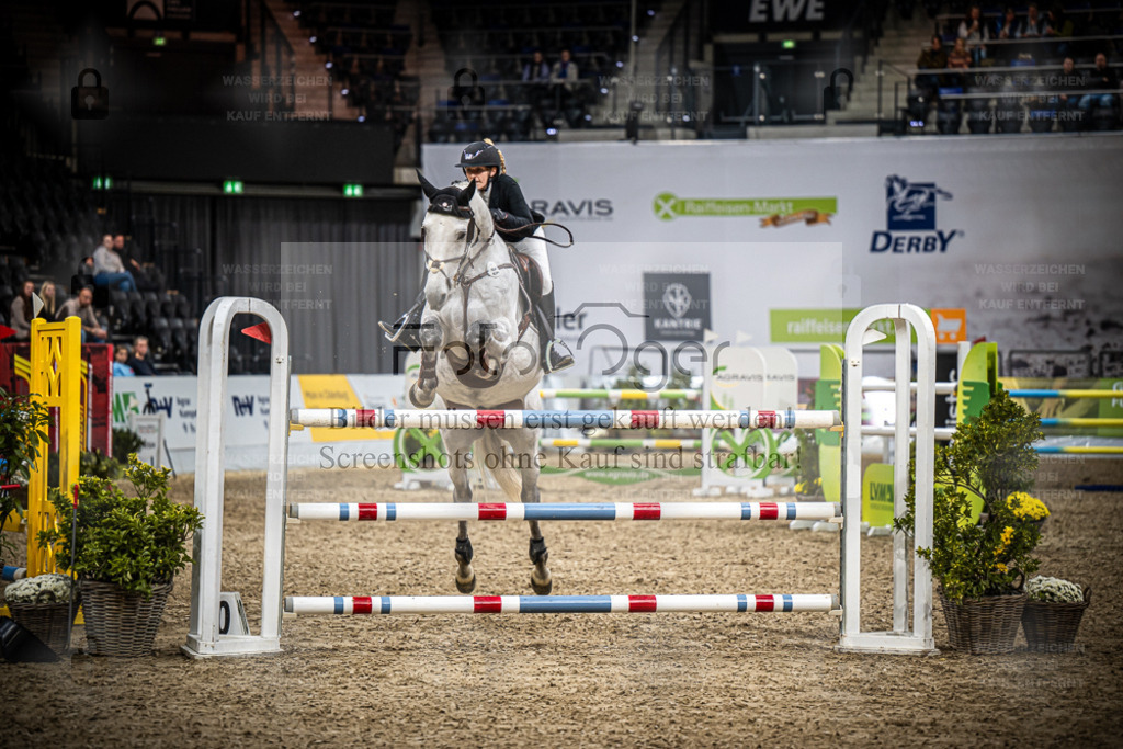 DOS_1075 | Entdecke hochwertige Reitturnierfotos von Foto Oger. Professionell, emotional und authentisch – jetzt Lieblingsmomente im Shop bestellen. - Realisiert mit Pictrs.com