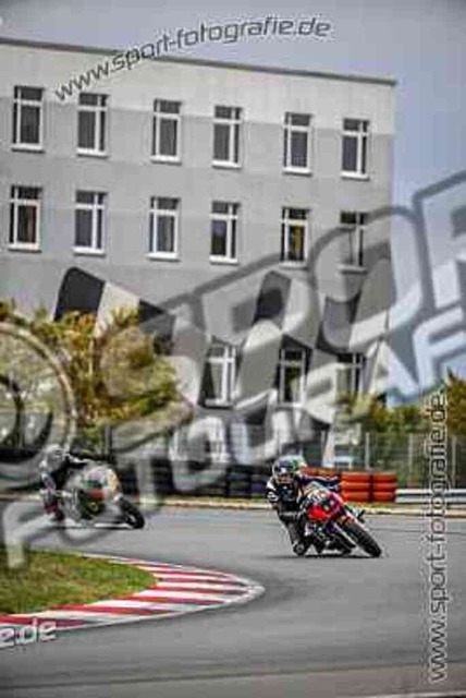 pubi2933 | Professionelle Fotos von Sportveranstaltungen, aber auch Hochzeiten und anderen Events. - Realisiert mit Pictrs.com