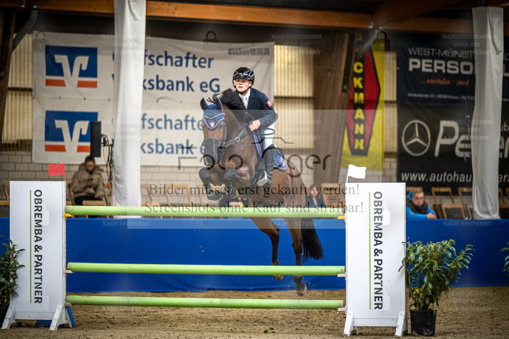 DOS_2579 | Entdecke hochwertige Reitturnierfotos von Foto Oger. Professionell, emotional und authentisch – jetzt Lieblingsmomente im Shop bestellen. - Realisiert mit Pictrs.com